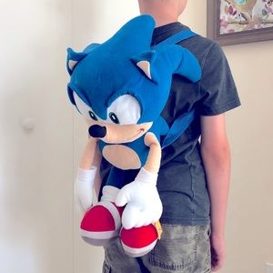 Plush Sonic the Hedgehog Backpack